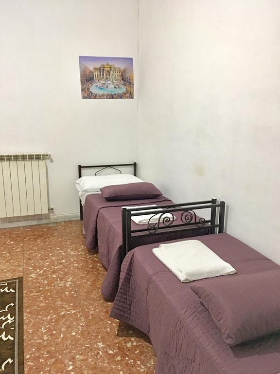New Golden House Hostel Rome Exterior photo