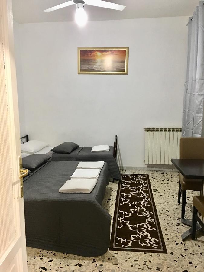 New Golden House Hostel Rome Exterior photo